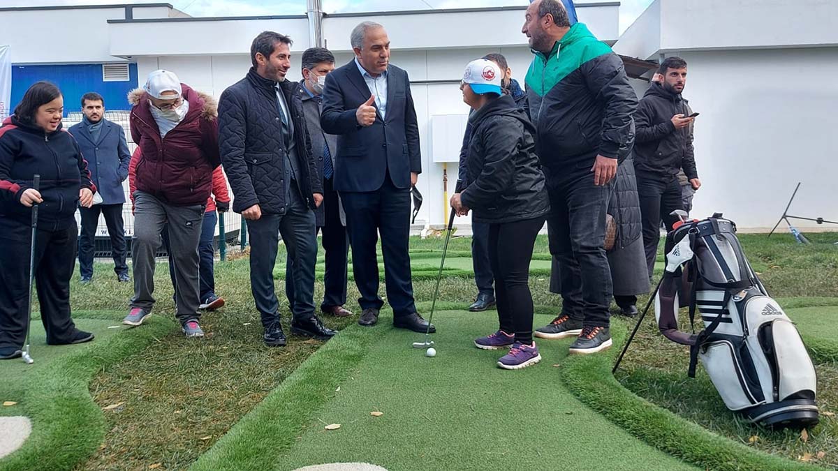 " Özel durumlu kardeşlerimiz için sadece bugün değil her gün göreve hazırız"