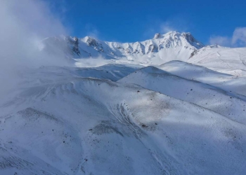 Erciyes Kayak Merkezi'nde yeni yıl hazırlığı başladı