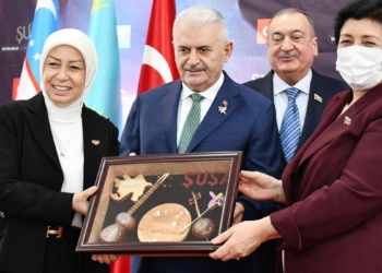 Erdoğan ve Aliyev'in dostluğu kitaplaştırıldıErdoğan ve Aliyev'in dostluğu kitaplaştırıldı