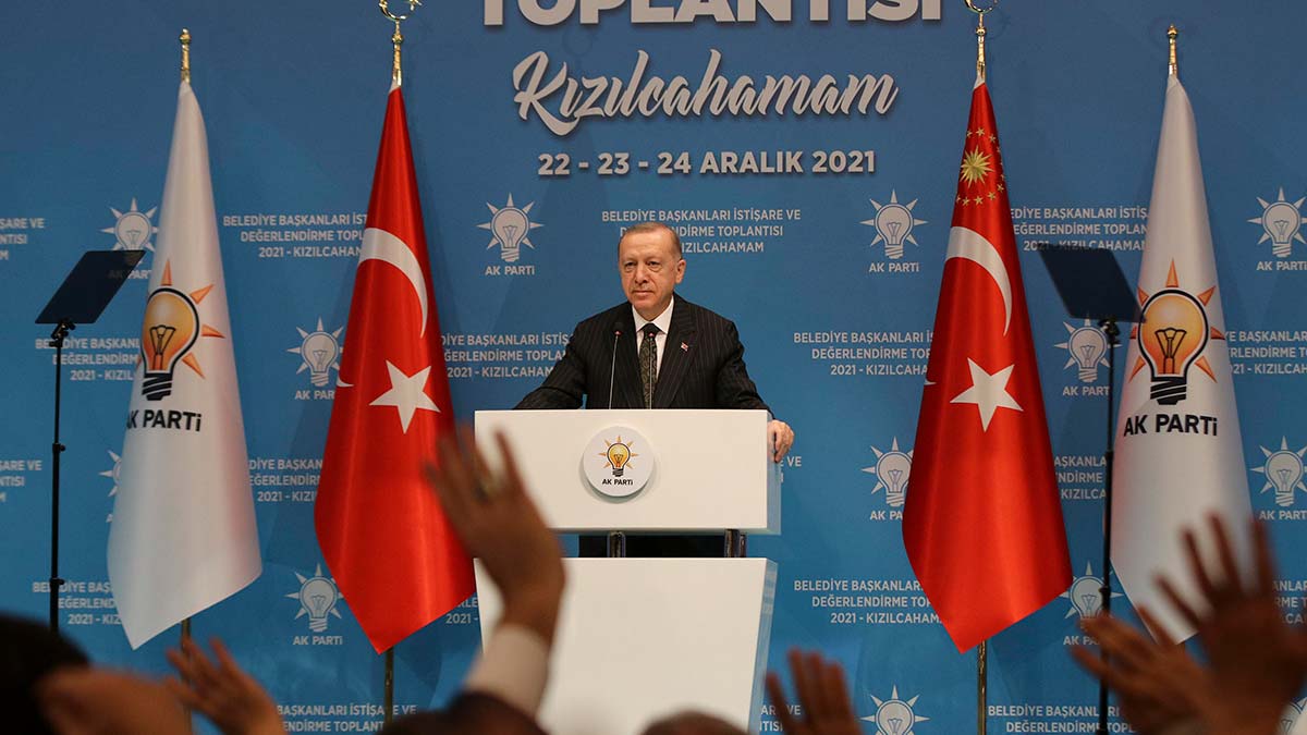 Erdoğan: Sahipsiz hayvanlar için barınaklar kurun