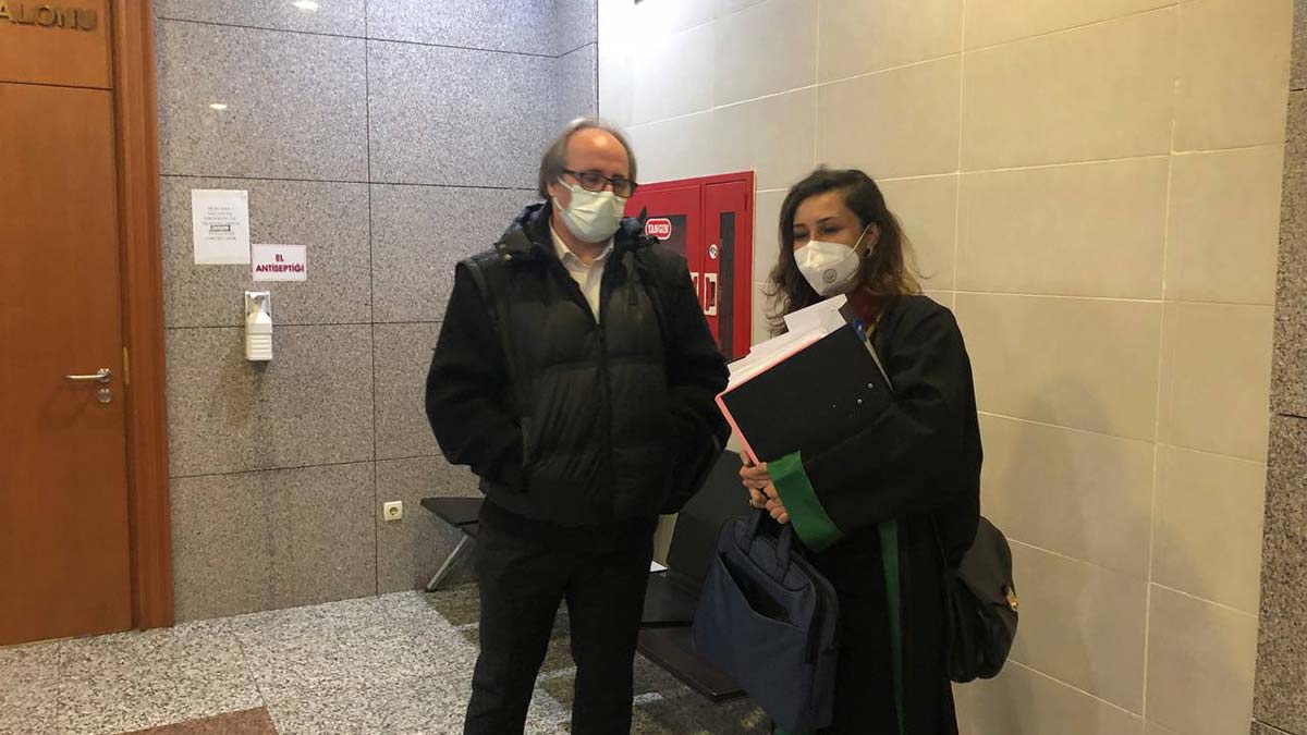 " Beraatımı talep ediyorum. Olur da ceza verilecekse de avukatlık ve arabuluculuk mesleğime zeval vermeyecek bir ceza verilmesini talep ediyorum"