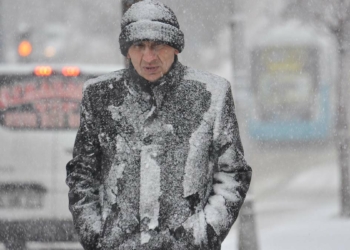 Erzurum ve Ardahan'da kar yağışı etkili oldu