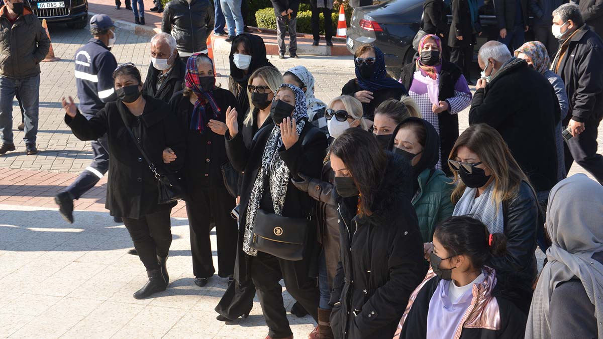 Faruk Tınaz memleketi Adana'da toprağa verildi