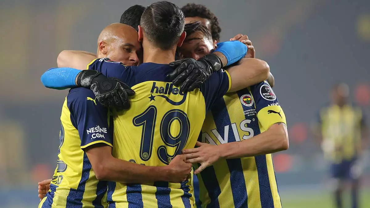 Fenerbahçe çaykur rizespor'u yenince umut kazandı