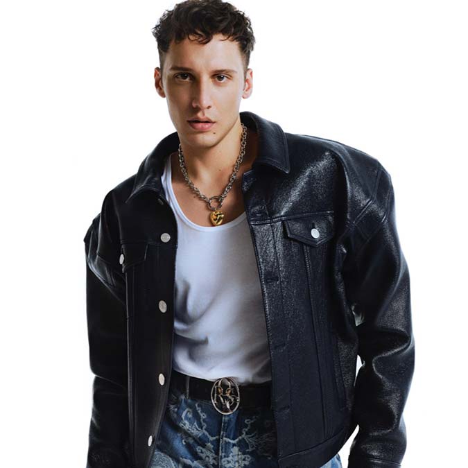 Yıl içinde platformda en çok dinlenen içeriklerden biri de Edis’in ‘Martılar’