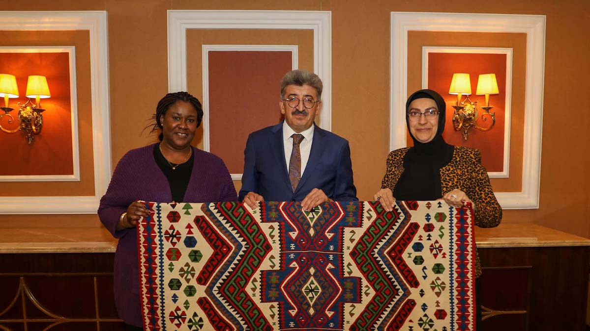 Gana'nın Ankara Büyükelçisi Van'a geldi