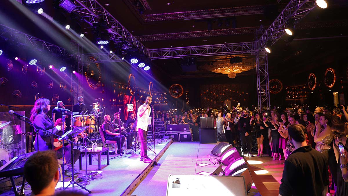 " Tan Taşçı, Başkentli girişimciler için sahne aldı"