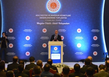 Gül: Adli yardım için 153 milyon TL harcama yaptık