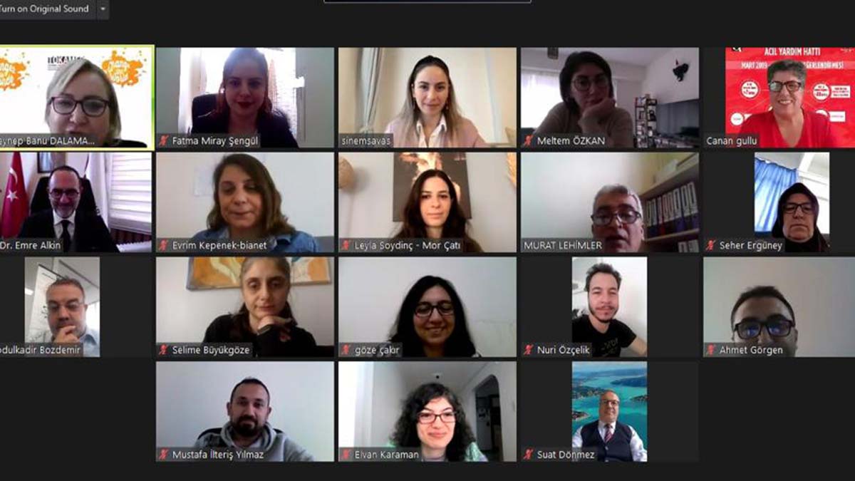 " Erken yaş evliliklerinin önlenmesi, kadınlar için eğitim hakkı, kadının istihdama erişimi, karar mekanizmalarında yer almasının sağlanması gibi hususlar oldukça büyük önem taşıyor"