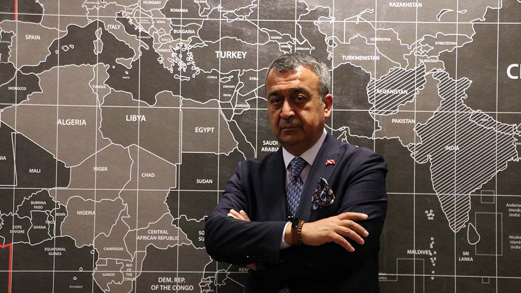 " Bizde ihracat yaptığımız ürün her zaman ithalatımızdan fazla. Türkiye'nin de temel amacı bu zaten."