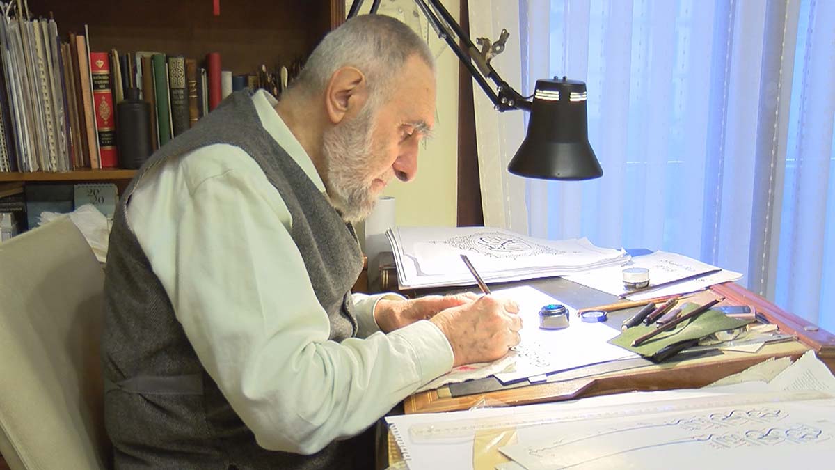 Hattat Çelebi: Ümit ediyorum hat sanatını korunur