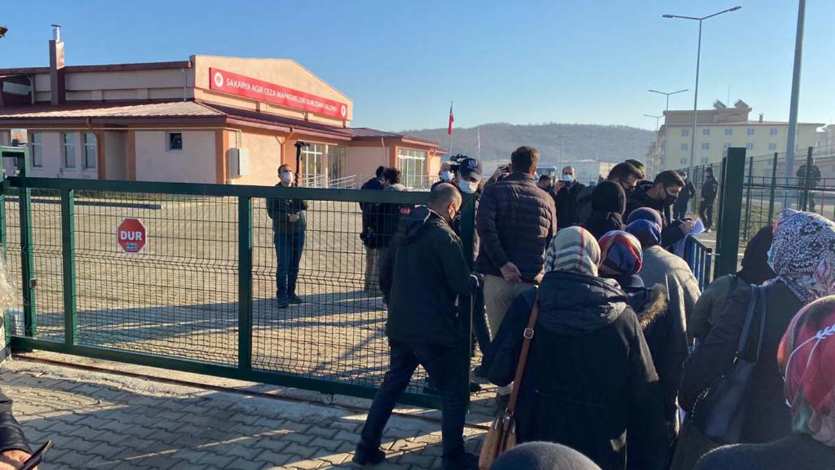 " Hayatını kaybeden yakınlarımızın hakkını aradığımız için patron düşmanı, şovmen, provokatör ilan edildik"