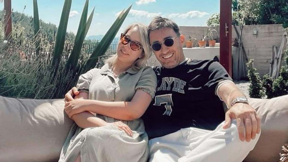 Hepsi grubunun solisti kaza geçirdi; bir kişi öldü