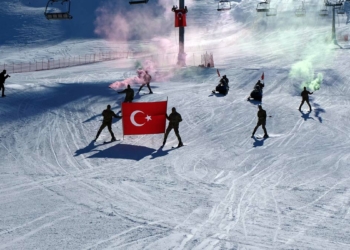 Hesarek Kayak Merkezi'nde yeni sezon başladı
