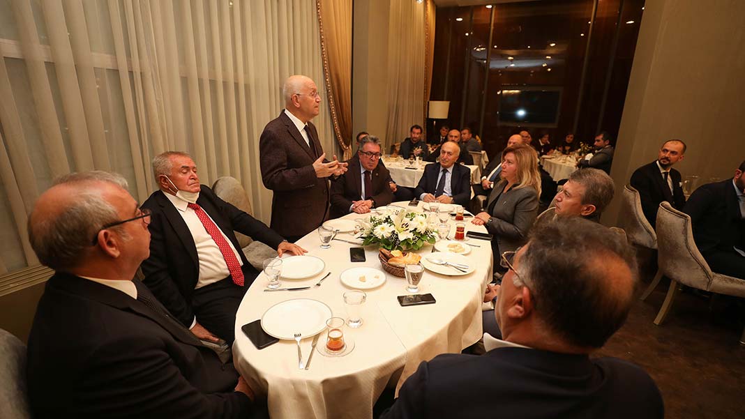 İş İnsanları Yenimahalle'de buluştu