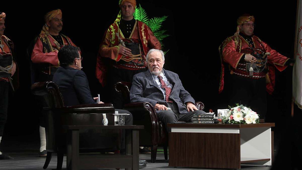 Atatürk'ün Ankara'ya gelişi Yenimahalle'de kutlandı