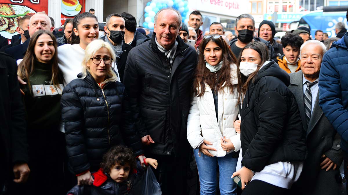 " Önce üretimi artırmalıyız. Üretimi artırmak da hazine arazileri ve balkondaki saksılar dahil her yeri ekip, dikmeliyiz."