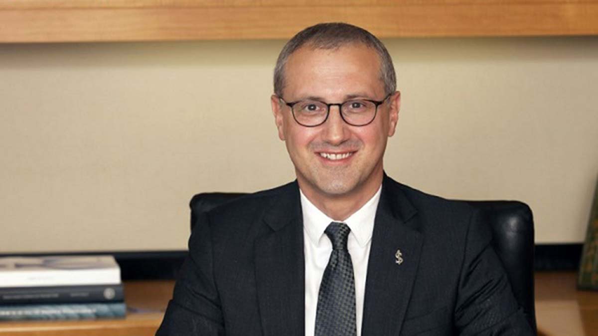 İş Bankası müşterilerine uçuş kartı