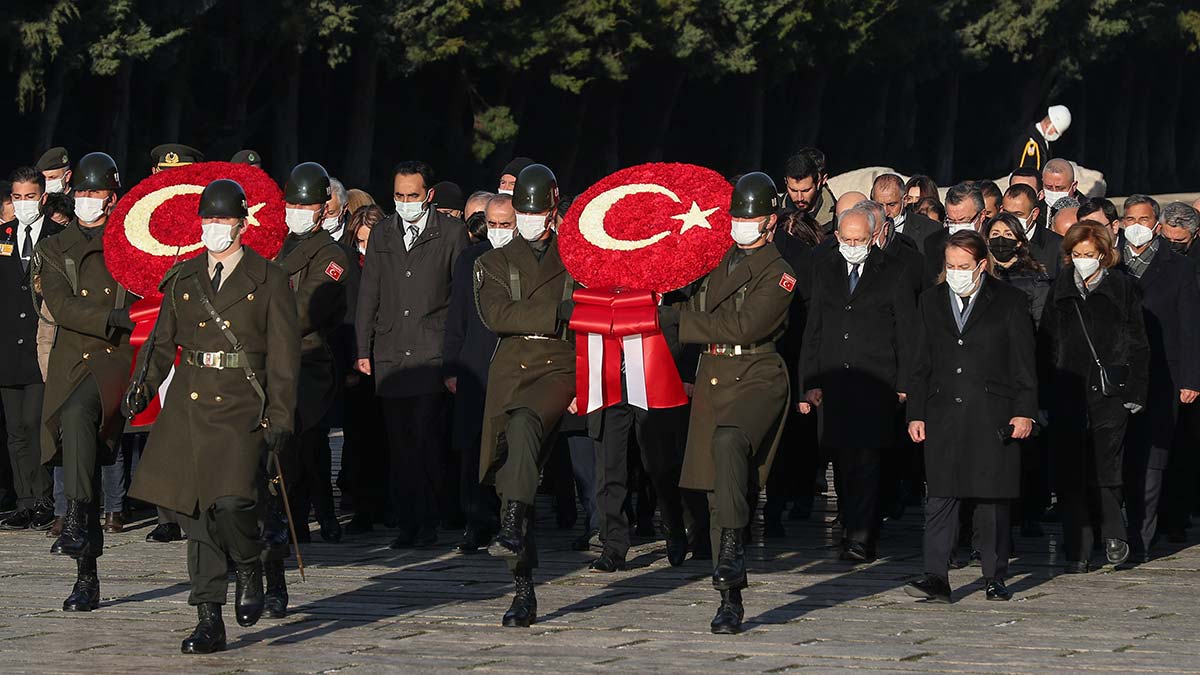 İsmet İnönü 48'inci ölüm yıl dönümünde anıldı