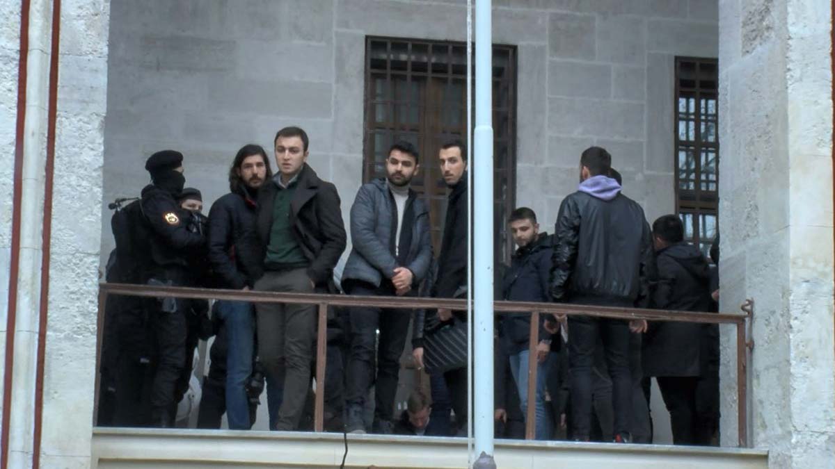 İstanbul Üniversitesi'ndeki olaya polis müdahale etti