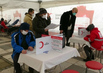 İstanbul'da kan bağışı kampanyası başladı