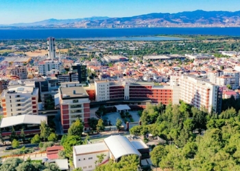 İzmir Ekonomi ilk 50 üniversite listede