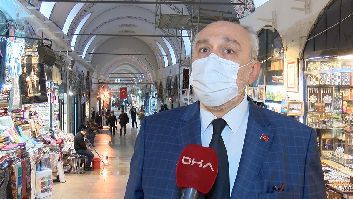 " Kapalıçarşı'daki esnafımız, çalışanlarımız, misafirlerimiz, yerli, yabancı ziyaretçilerim hepsi gelip aşı olabilirler"