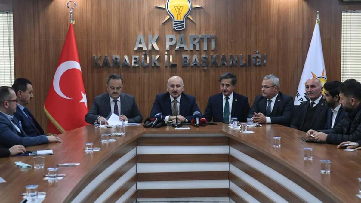 Karaismailoğlu: Maaşlarını artıracağız