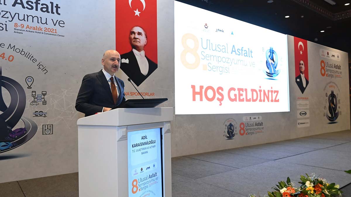 " Ulaşım ve altyapı projeleri, yalnızca teknik projeler, mühendislik çalışmaları değildir"