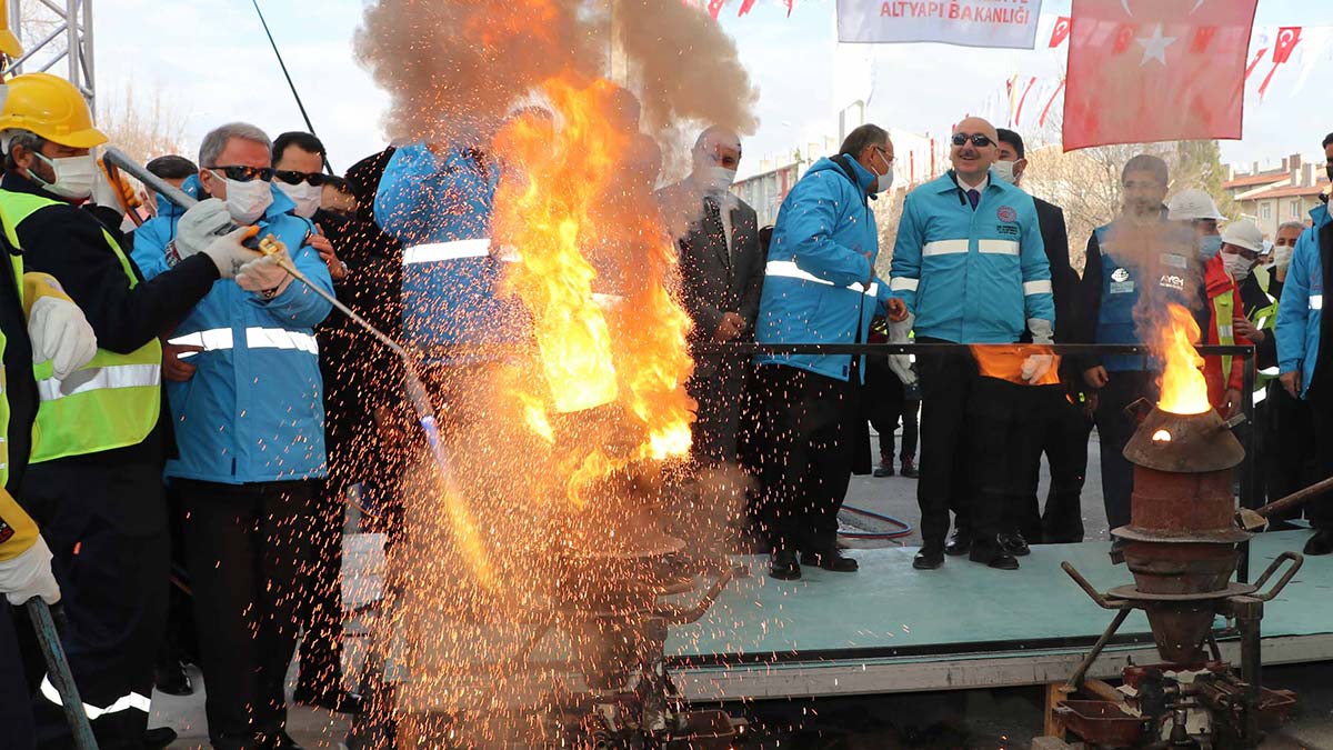 " Temin ettiğimiz araçlarımızda yerlilik oranı yüzde 61 olacak"