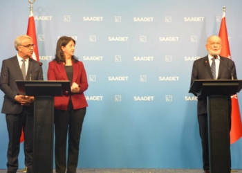 Karamollaoğlu, HDP Eş Genel Başkanları kabul etti