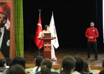 Kartal Belediyesi'nden Afet Bilinçlendirme eğitimi