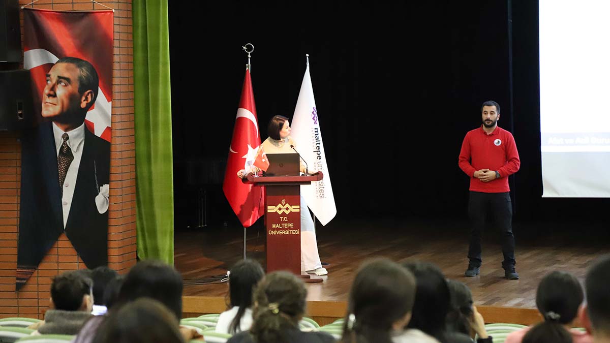 Kartal Belediyesi'nden Afet Bilinçlendirme eğitimi