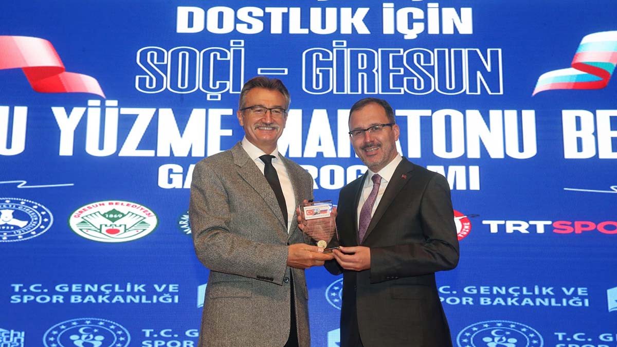 Kasapoğlu: Gençlerimizin her türlü talebine açığız