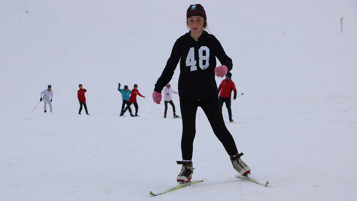 Kayaklı koşu takımı Yüksekova'da antrenman yapıyor