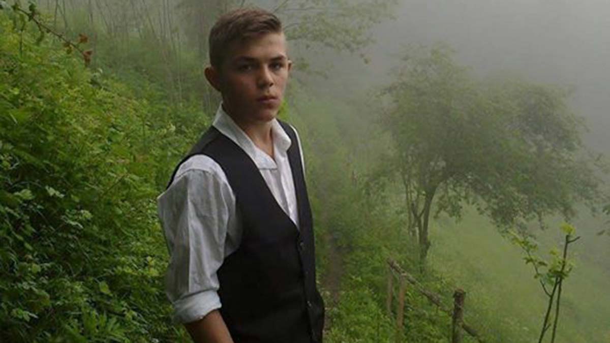  "Eren’in çocukluğunu canlandıran ve Eren’in şehit edildiği yaşlarını canlandıran çocuklar evladıma çok benziyordu ama sırtındaki sepetinde odunları ile onu canlandıran küçük bir çocuk vardı"