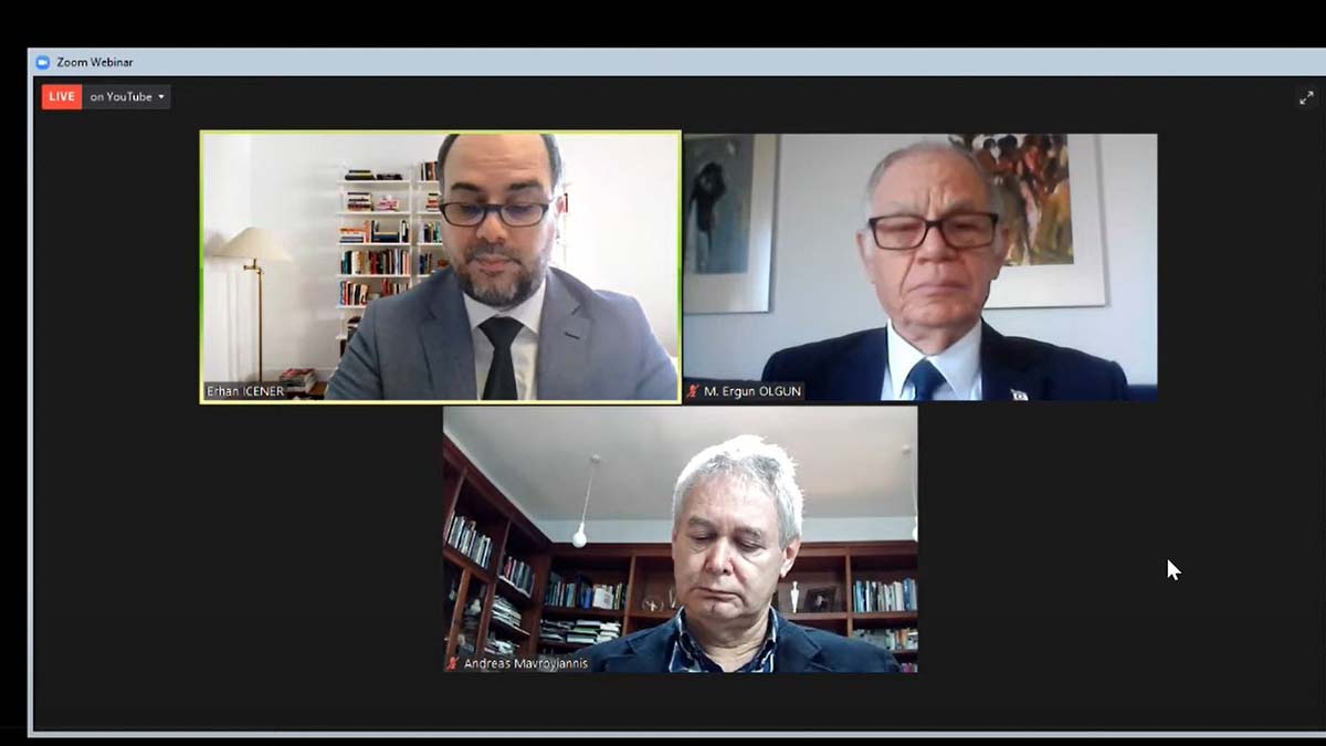 Kıbrıs meselesi için uzmanlar bir araya geldi