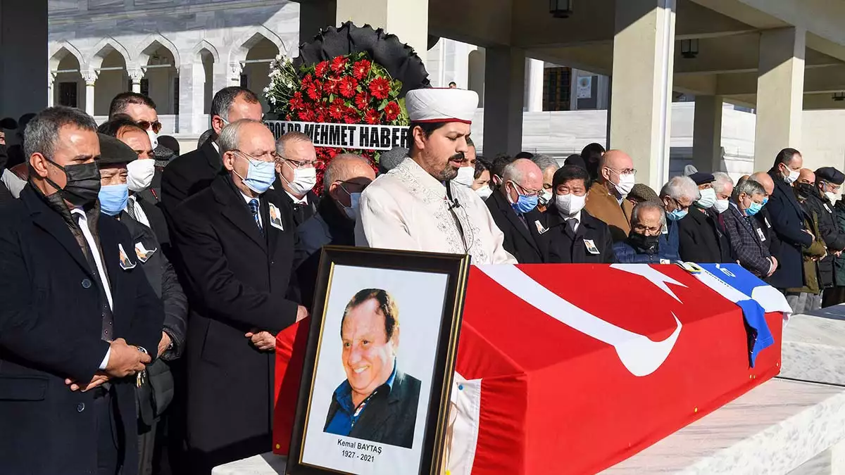 Kılıçdaroğlu, tütav başkanı'nın cenaze töreninde