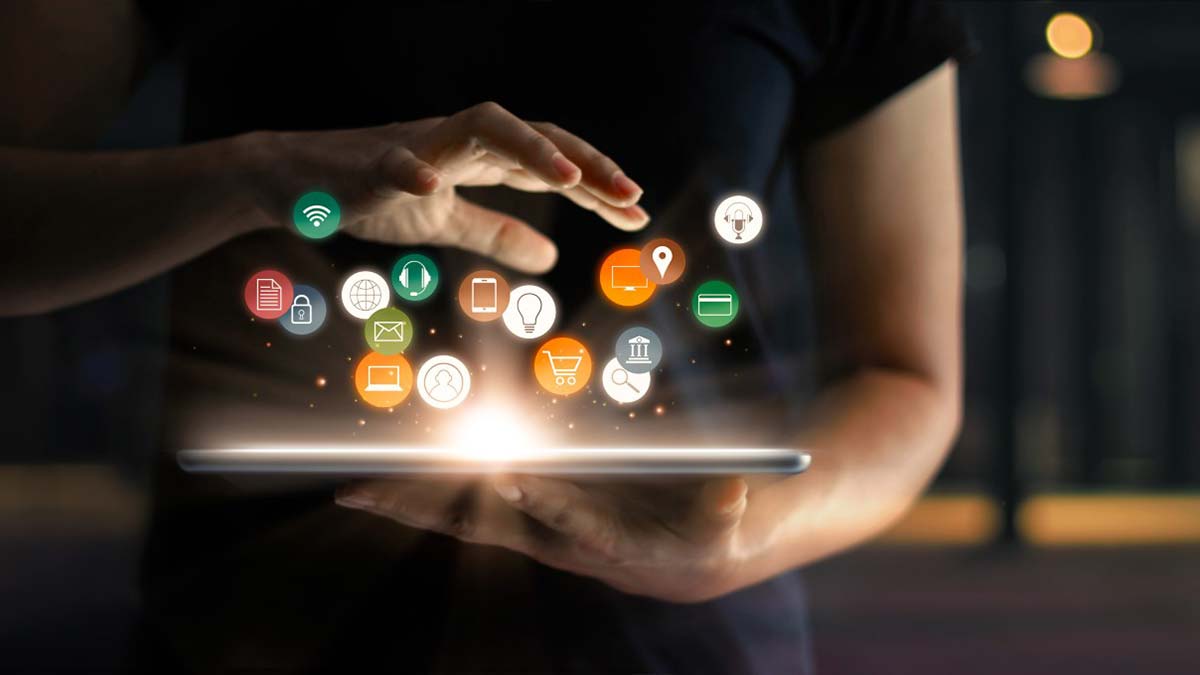 Kullanıcılar kod yazmadan arayüz tasarlayabilecek