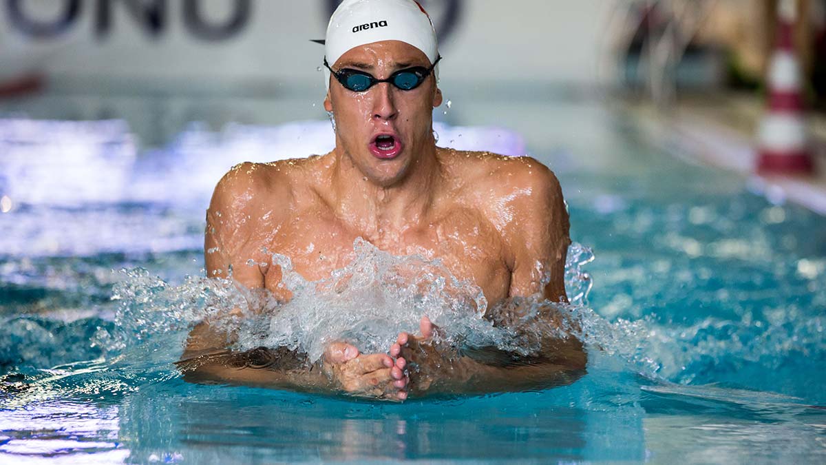 Milli yüzücüler Abu Dhabi'de mücadele edecek