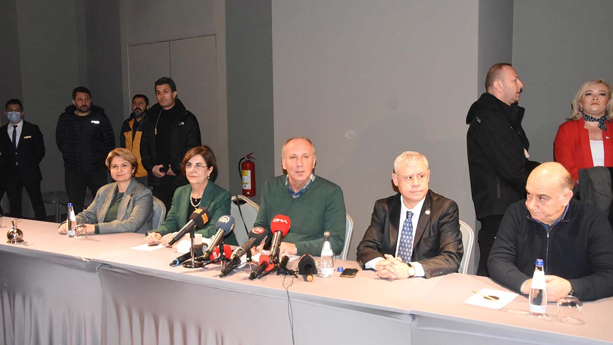 " İkinci tura ikisi kalırsa hangisini desteklersin? Ya niye biz kalmıyoruz da onlar kalıyor"