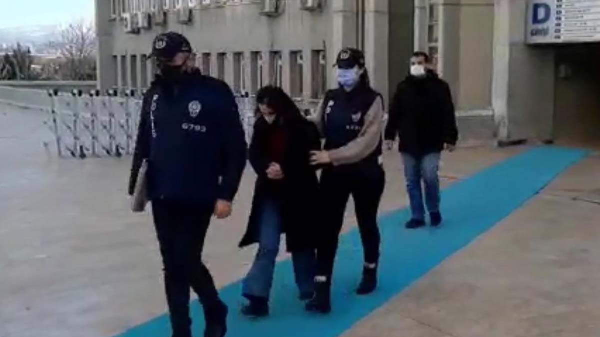 Ömer Halisdemir'in vurduğu darbecinin eşi teslim oldu