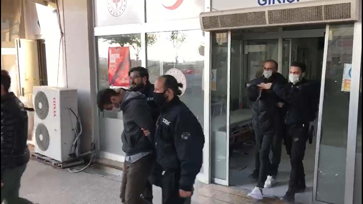  Ankara'ya getirilen şüphelilerin emniyetteki işlemlerinin devam ettiği öğrenildi. 
