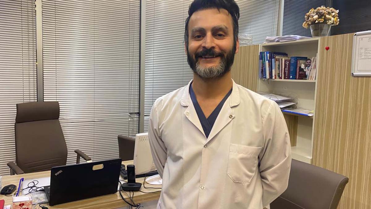 " Hasta ilk geldiğinde durumu çok kötüydü. Bilinci kapalı ve entübe şekildeydi."