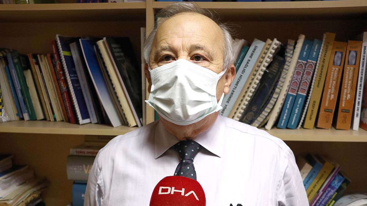 Prof. Dr. Akın'dan 3'üncü doz aşı açıklaması