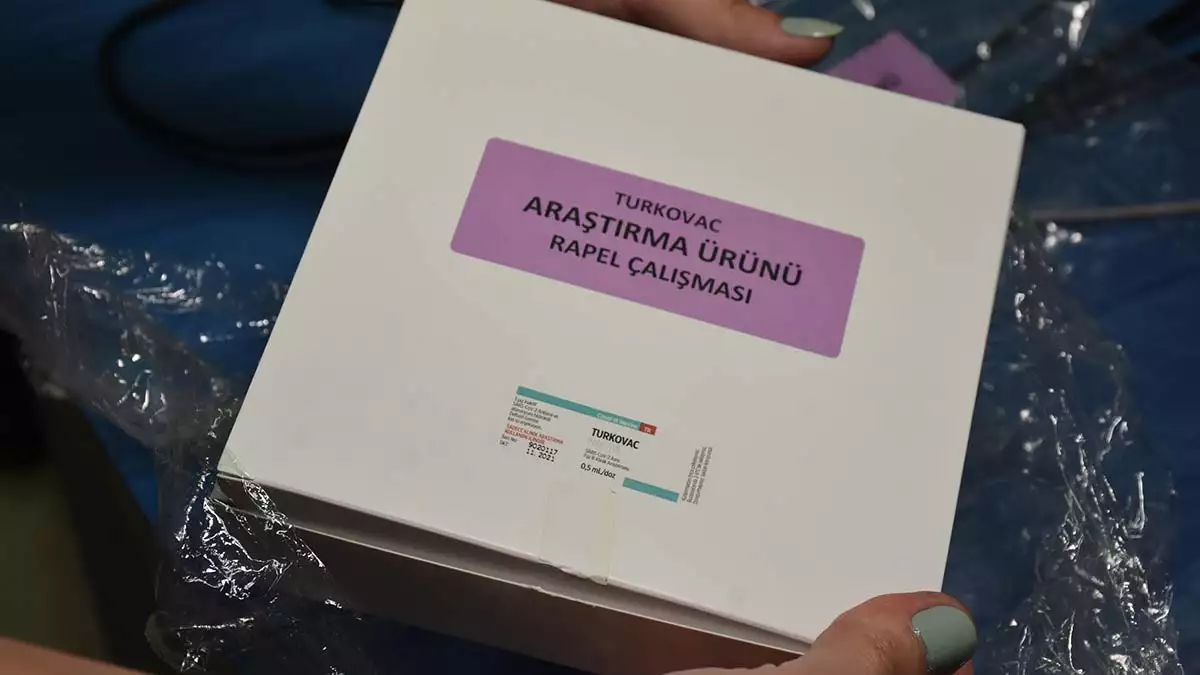 " çalışmanın sonucunda türkiye'de üretilecek aşının sinovac ile karşılaştırması yapılmış olacak"