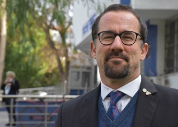 Prof. Dr. Sipahi: Virüs mutasyon geçirmeye devam ediyor