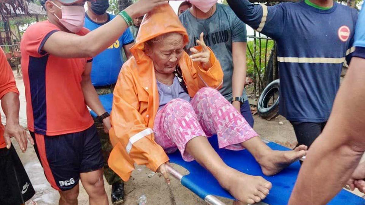 Rai Tayfunu'nda can kaybı 200'ü aştı