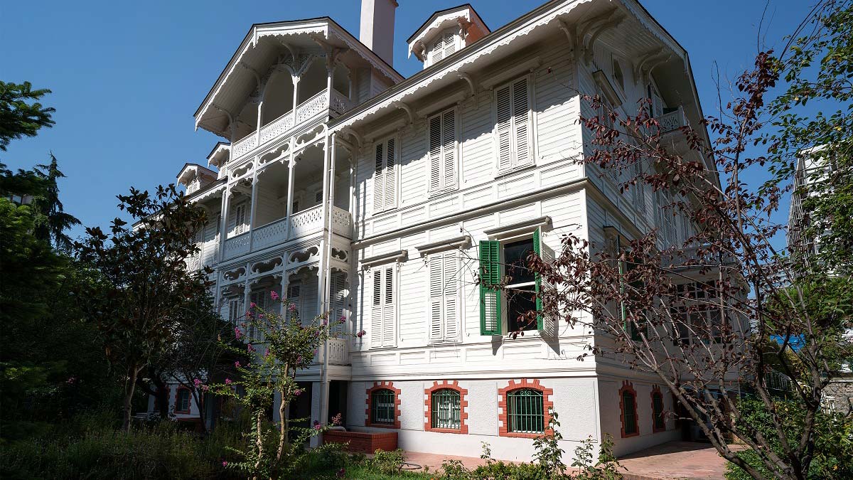 Razi Trak Köşkü 85 milyon liraya satışa çıkarıldı