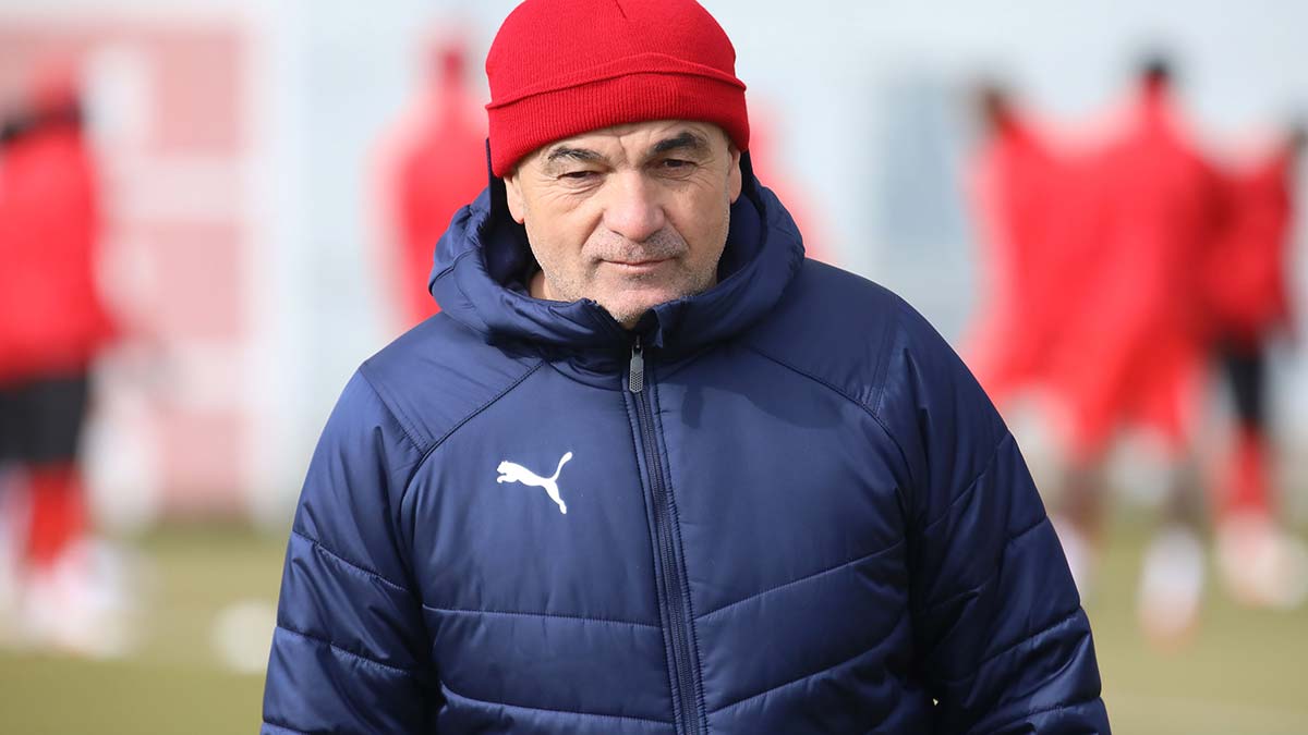 Rıza Çalımbay: Taraftarımıza çok ihtiyacımız var
